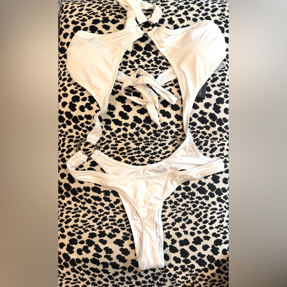 White Cut-Out One-Piece Swimsuit | Ring Detail & Tie Back | Fashion Nova Swim